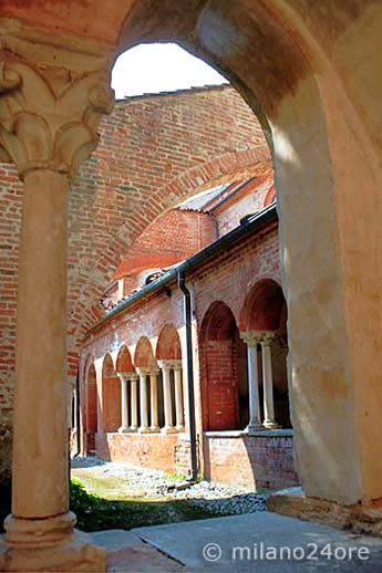 Kreuzgang der Abtei Santa Maria zu Staffarda