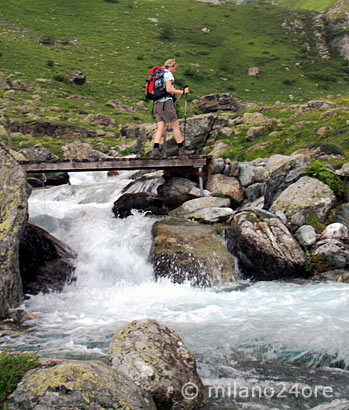 Holzbrücke über den Rio dell'Alpetto